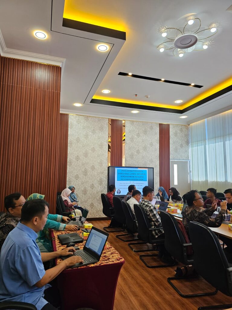 Kegiatan Fakultas Ilmu Tarbiyah dan Keguruan menggelar lokakarya intensif yang berfokus pada Kebijakan Akreditasi Jurnal
