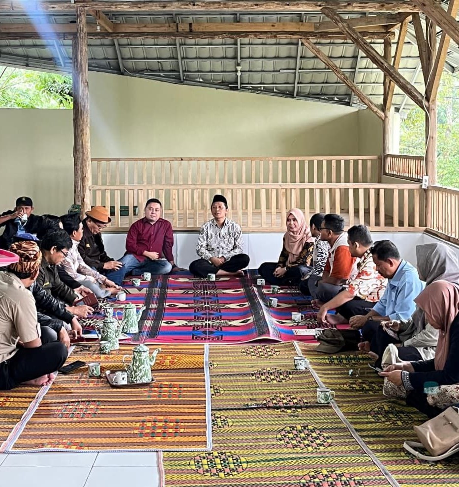 Matangkan Persiapan Semester Genap, Pimpinan FITK Gelar Rapat Koordinasi di Majalengka