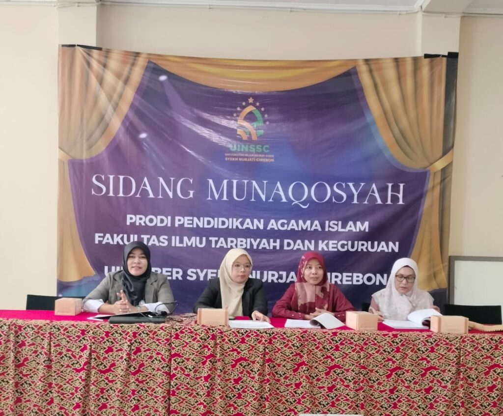 Foto Para Penguji Sidang Munaqosyah Gel. 12 Jurusan PAI
