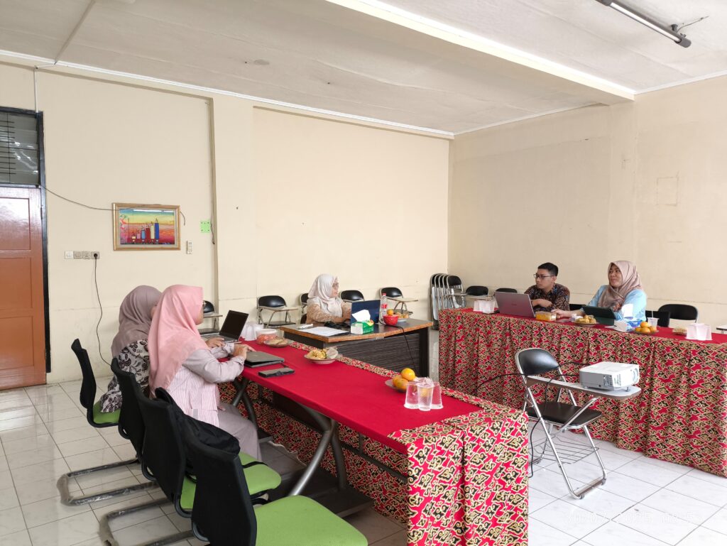 Dokumen kegiatan rapat koordinasi persiapan akreditasi Jurusan Pendidikan Agama Islam
