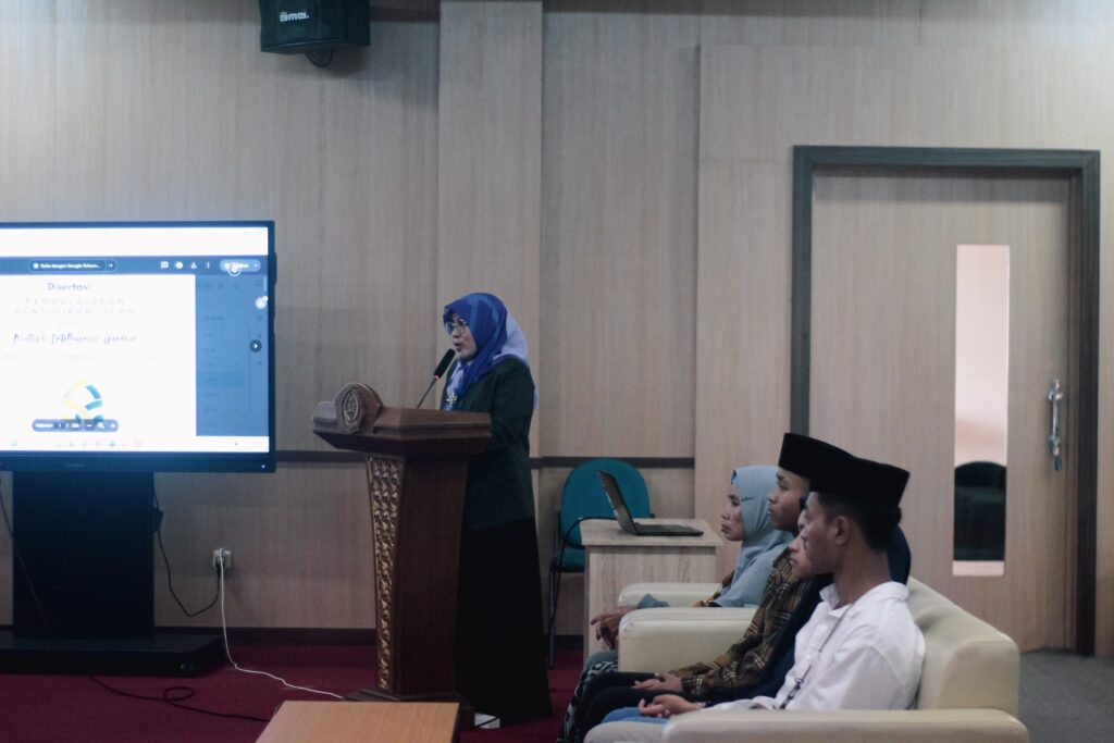 Dok. Kegiatan Sidang Terbuka Ibu Dr. Siti Maryam Munjiat, S.S, M.Pd.I
