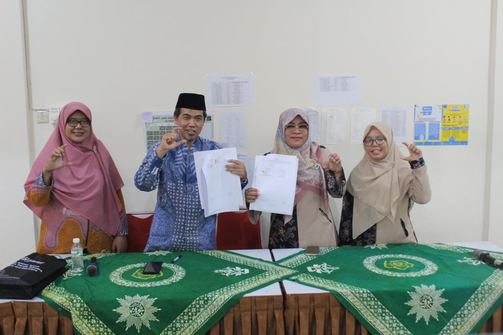 Studi Banding ke Madrasah Mu’allimaat
