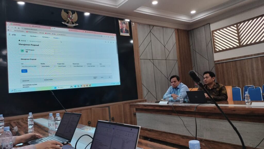 Sosialisasi Aplikasi eTA (elektronik Tugas Akhir) Bersama Kepala Pustikom, Riyanto, ST., M.Kom